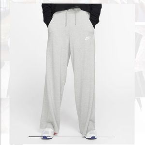 Women’s Jerseys Pants